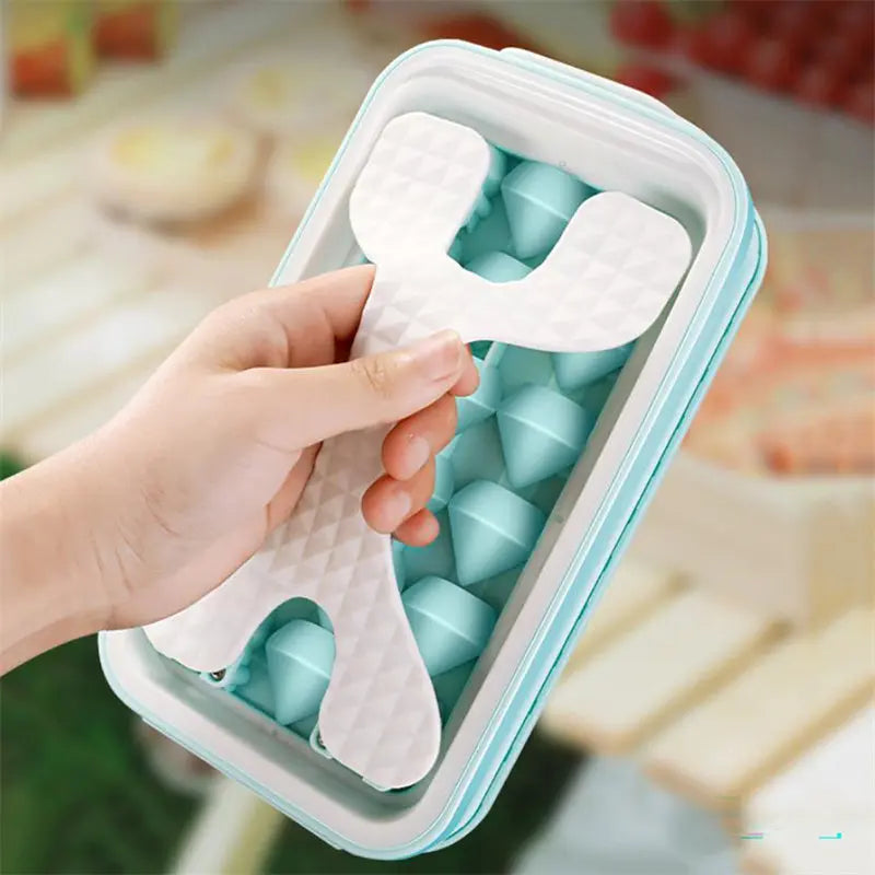 2in1 Portable Silicone Ice Ball Mold Ice Maker Water Bottle Ice Cube Mould Bottle Creative Ice Ball Diamond Curling Summer Kitchen Gadgets sun store