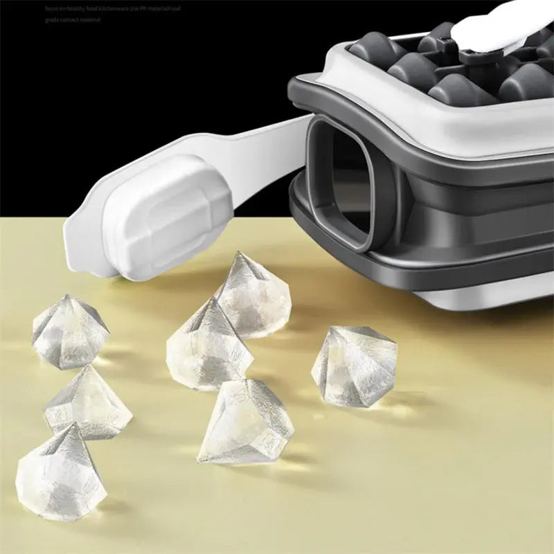 2in1 Portable Silicone Ice Ball Mold Ice Maker Water Bottle Ice Cube Mould Bottle Creative Ice Ball Diamond Curling Summer Kitchen Gadgets sun store